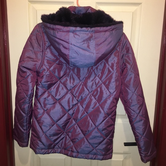 Guess Purple puffy sweater - Picture 2 of 6